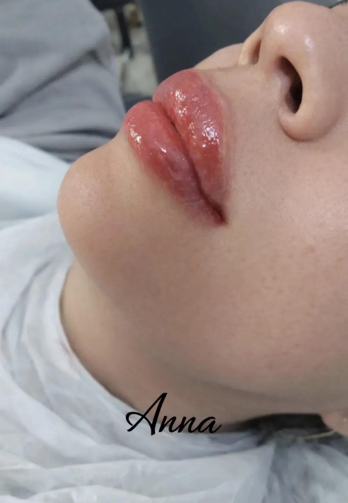 ارائه خدمات ارایش دائم صورت با تخفیفات ویژه