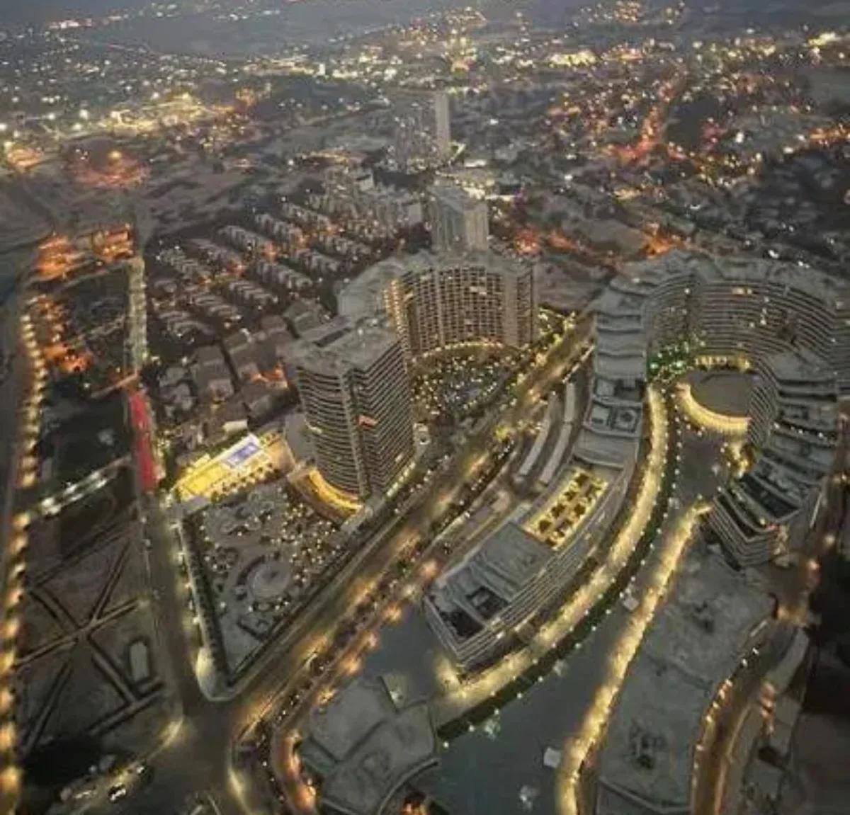 تک خواب ۴۴ متری 