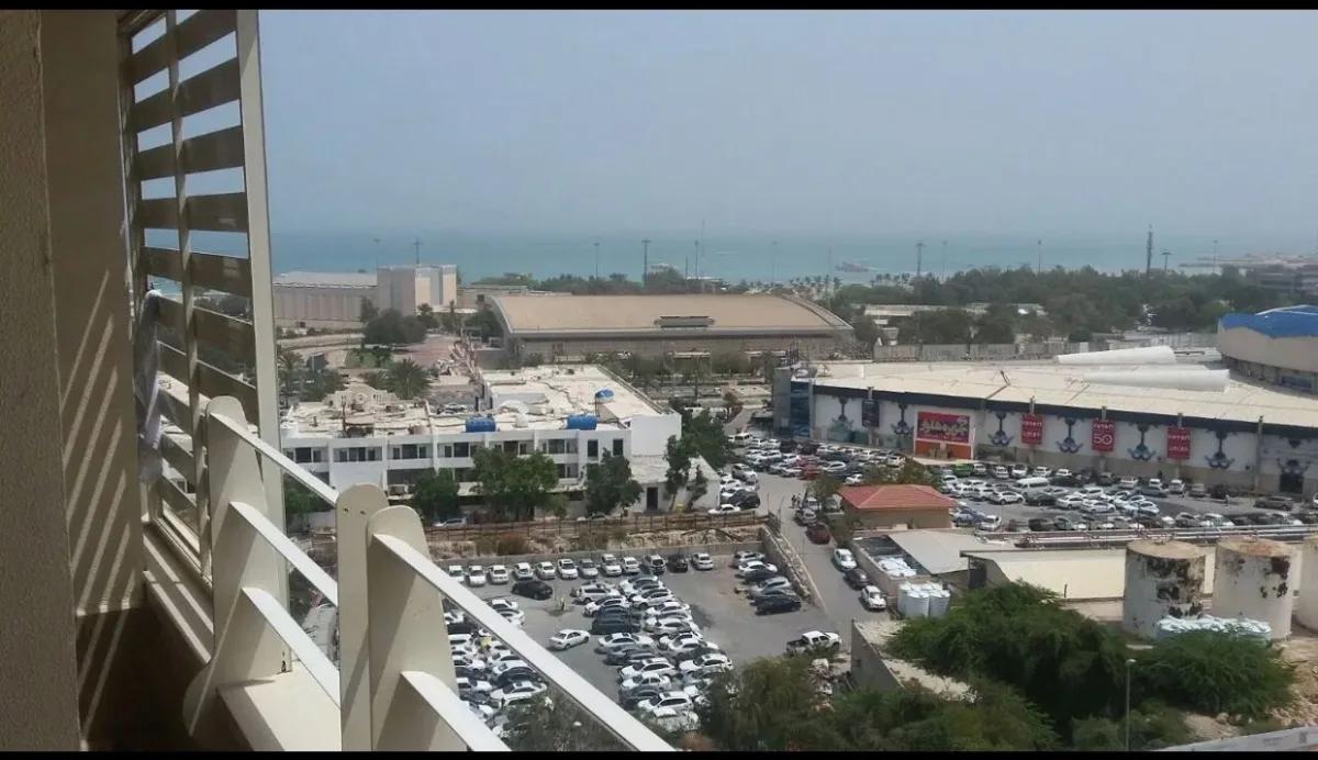 رهن و اجاره واحد ۱۰۰ متری مسکونی مبله