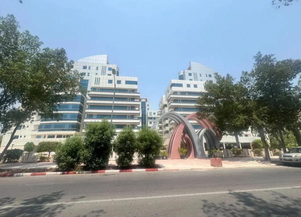 فروش برج سارا ۹۳ متری 