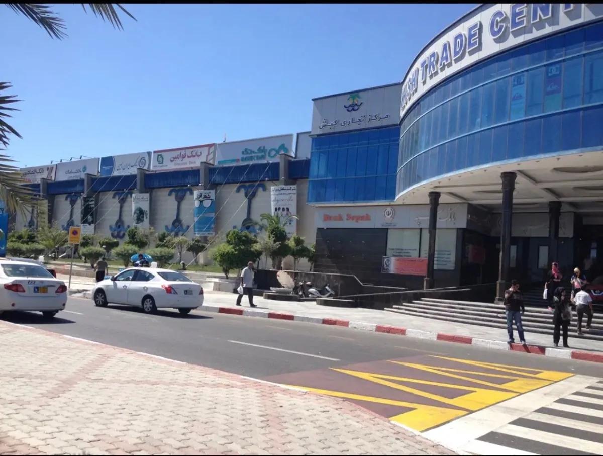 اجاره غرفه ۱۸۰ متری همکف مرکز تجاری 