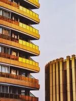 برج طلایی ۲۰۰ متر سه خواب دید دریا / سند آماده