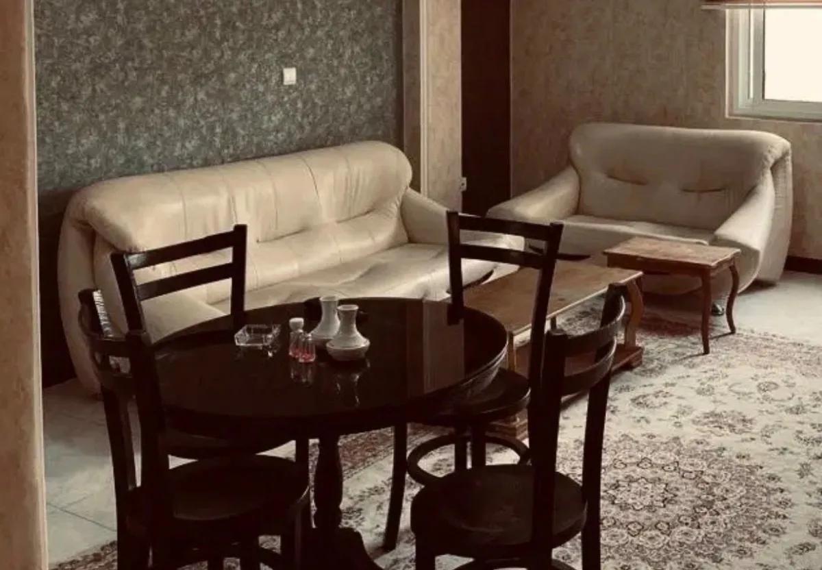 سرویس مبلمان و میز نهار خوری 